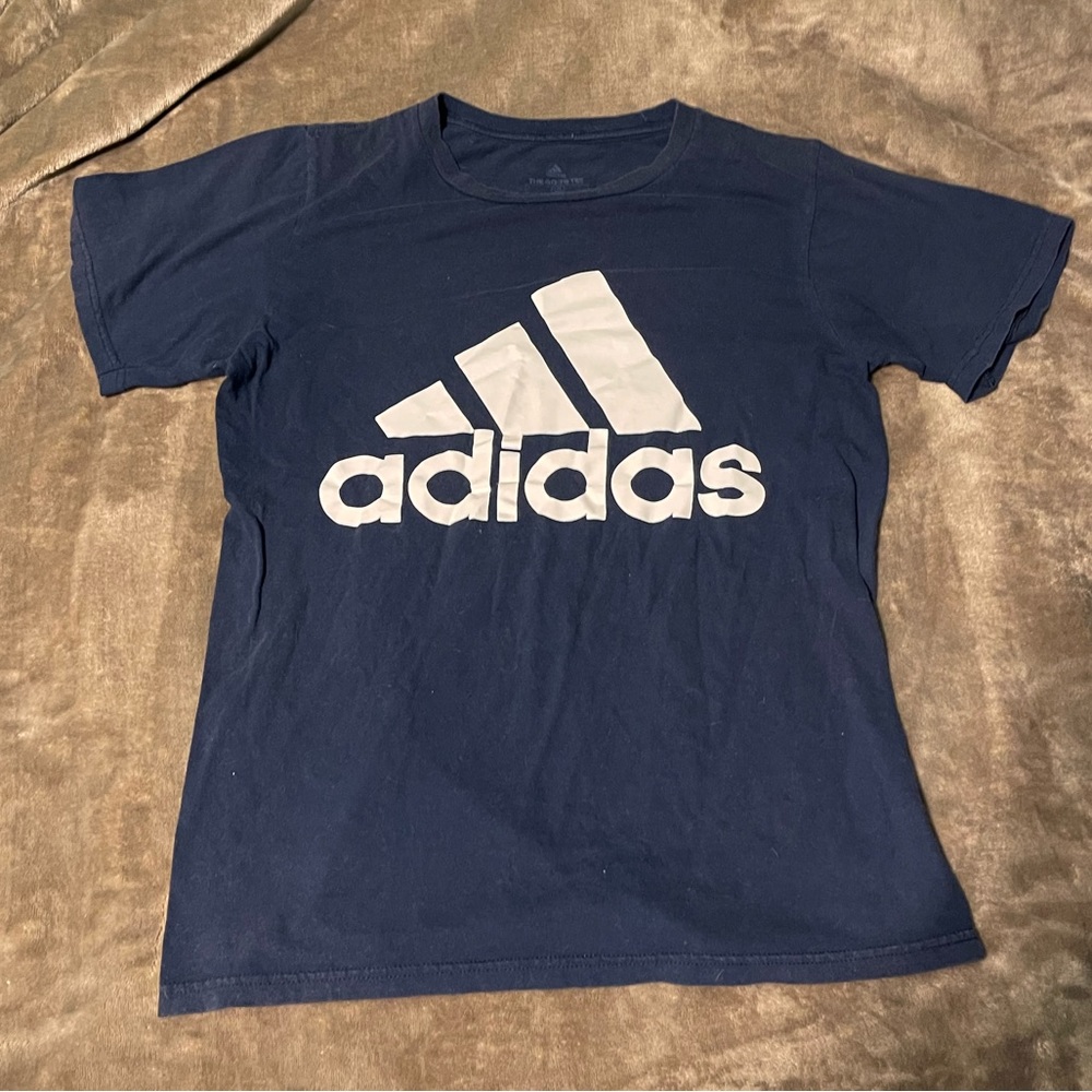 Men’s Adidas, small navy t shirt